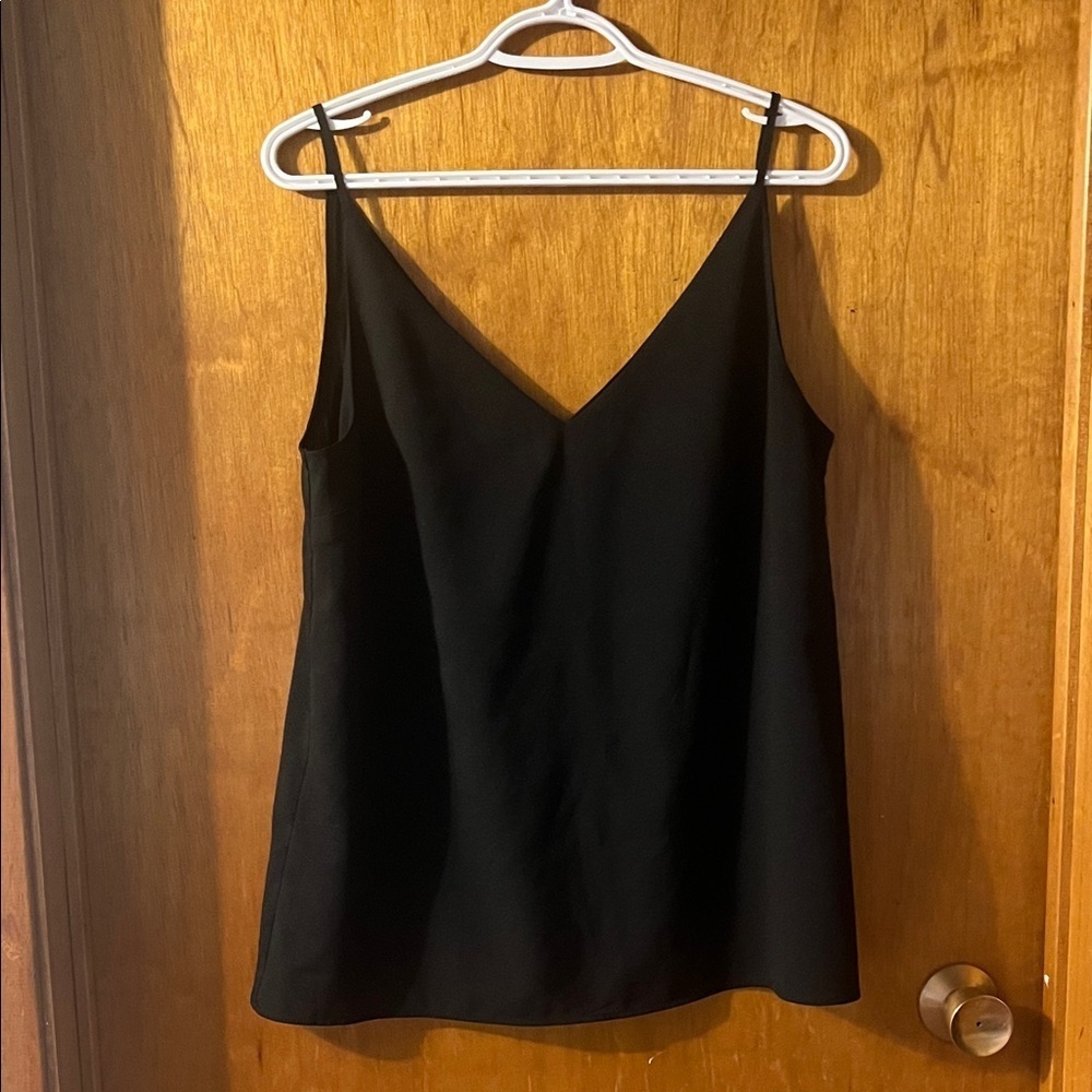 Woman’s Dynamite Black V-Neck Camisole Top Large